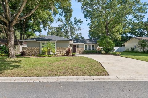 Villa ou maison à vendre à Longwood, Floride: 3 chambres, 150.32 m2 № 2356596 - photo 2