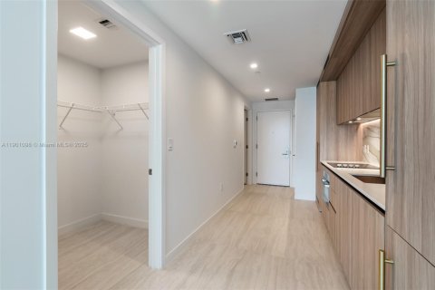 Copropriété à vendre à Miami, Floride: 2 chambres, 95.69 m2 № 1953560 - photo 6