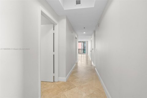 Condo in Aventura, Florida, 3 bedrooms  № 1951782 - photo 6