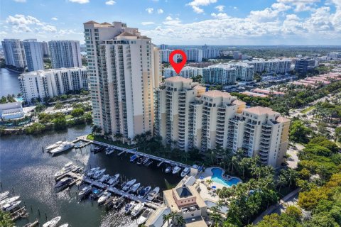 Condo in Aventura, Florida, 3 bedrooms  № 1951782 - photo 3