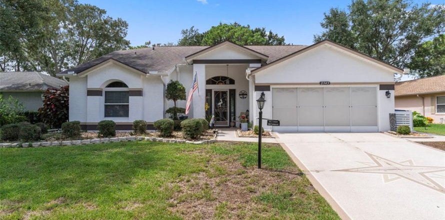 Casa en Spring Hill, Florida 2 dormitorios, 149.02 m2 № 1903657