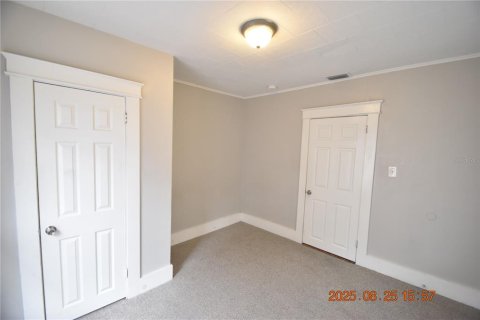 Villa ou maison à louer à Tampa, Floride: 3 chambres, 122.63 m2 № 1894163 - photo 29
