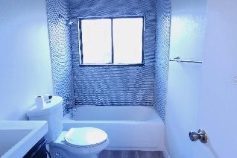 Casa en venta en Lake Mary, Florida, 3 dormitorios, 181.35 m2 № 1640006 - foto 13