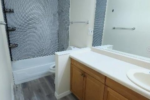Casa en venta en Lake Mary, Florida, 3 dormitorios, 181.35 m2 № 1640006 - foto 11