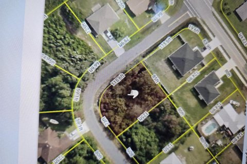 Commercial property in Palm Bay, Florida № 2246362 - photo 3