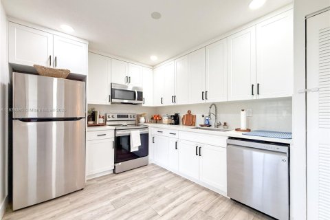 Condominio en venta en Miami, Florida, 2 dormitorios, 68.56 m2 № 1823915 - foto 5