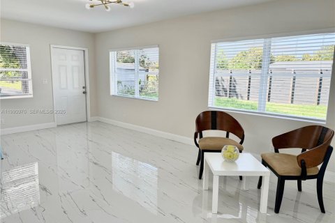 Casa en venta en Lauderhill, Florida, 3 dormitorios, 133.31 m2 № 2179644 - foto 17