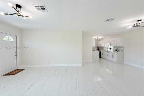 Casa en venta en Lauderhill, Florida, 3 dormitorios, 133.31 m2 № 2179644 - foto 8