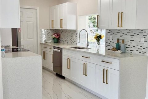 Casa en venta en Lauderhill, Florida, 3 dormitorios, 133.31 m2 № 2179644 - foto 24