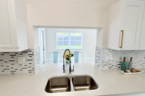 Casa en venta en Lauderhill, Florida, 3 dormitorios, 133.31 m2 № 2179644 - foto 25