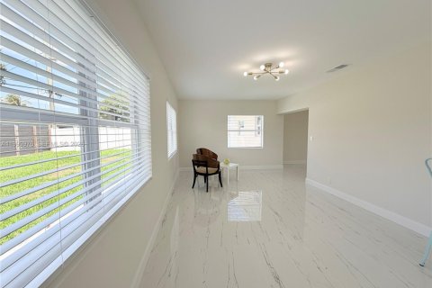 Casa en venta en Lauderhill, Florida, 3 dormitorios, 133.31 m2 № 2179644 - foto 15