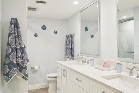 Copropriété à vendre à Sarasota, Floride: 2 chambres, 126.44 m2 № 2202758 - photo 29