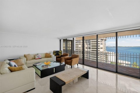 Copropriété à louer à Miami, Floride: 2 chambres, 174.84 m2 № 2023680 - photo 5