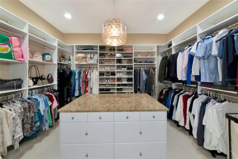 Casa en venta en Bradenton, Florida, 4 dormitorios, 299.61 m2 № 2221302 - foto 30