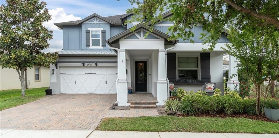 Casa en Odessa, Florida 5 dormitorios, 308.44 m2 № 1614769