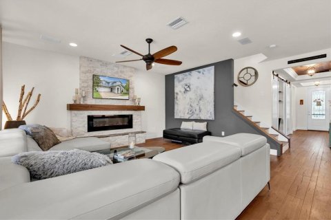 Casa en venta en Odessa, Florida, 5 dormitorios, 308.44 m2 № 1614769 - foto 13
