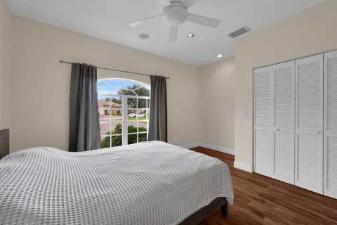 Villa ou maison à vendre à St. Lucie, Floride: 3 chambres, 191.29 m2 № 2383026 - photo 26