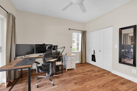 Villa ou maison à vendre à St. Lucie, Floride: 3 chambres, 191.29 m2 № 2383026 - photo 29