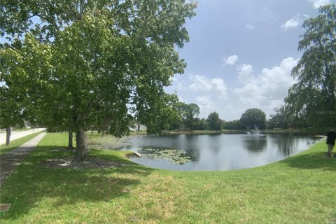 Commercial property in Largo, Florida 329.8 sq.m. № 214406 - photo 10