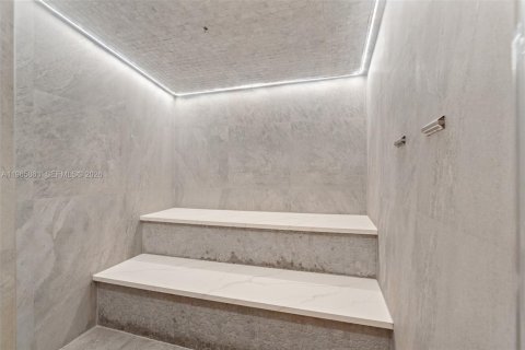 Copropriété à vendre à Aventura, Floride: 1 chambre, 75.81 m2 № 2027968 - photo 22