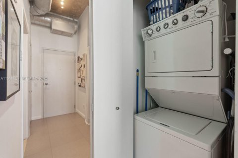 Copropriété à vendre à Aventura, Floride: 1 chambre, 75.81 m2 № 2027968 - photo 14