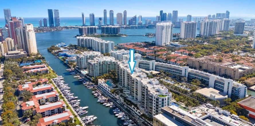 Condo à Aventura, Floride, 1 chambre  № 2027968