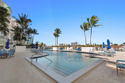 Copropriété à vendre à Aventura, Floride: 1 chambre, 75.81 m2 № 2027968 - photo 28