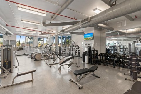 Copropriété à vendre à Aventura, Floride: 1 chambre, 75.81 m2 № 2027968 - photo 25