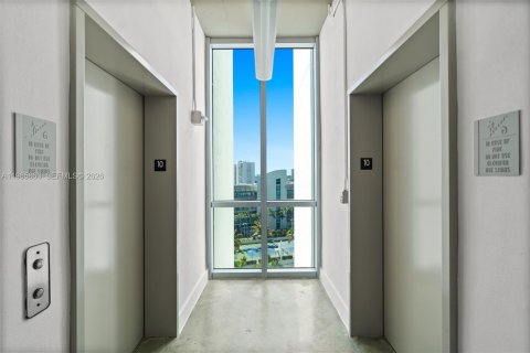 Copropriété à vendre à Aventura, Floride: 1 chambre, 75.81 m2 № 2027968 - photo 3