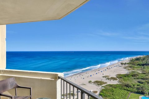 Condo in Riviera Beach, Florida, 2 bedrooms  № 2146393 - photo 2