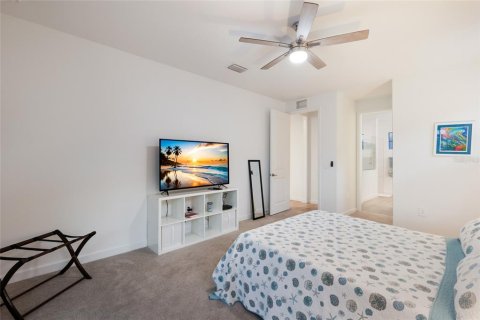 Casa en venta en Lakewood Ranch, Florida, 5 dormitorios, 372.54 m2 № 2093175 - foto 18
