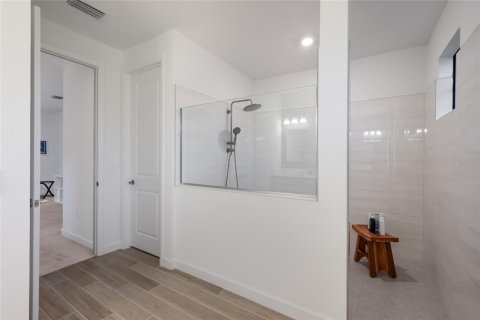 Casa en venta en Lakewood Ranch, Florida, 5 dormitorios, 372.54 m2 № 2093175 - foto 20