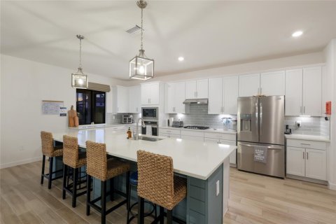 Casa en venta en Lakewood Ranch, Florida, 5 dormitorios, 372.54 m2 № 2093175 - foto 10