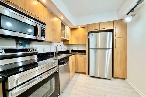 Condo in Aventura, Florida, 2 bedrooms  № 2027542 - photo 4