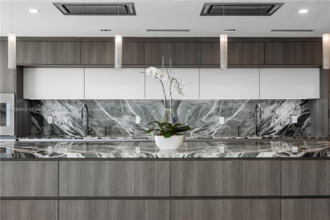 Condominio en venta en Aventura, Florida, 4 dormitorios, 402.36 m2 № 1937996 - foto 11