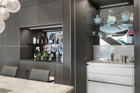 Condominio en venta en Aventura, Florida, 4 dormitorios, 402.36 m2 № 1937996 - foto 19