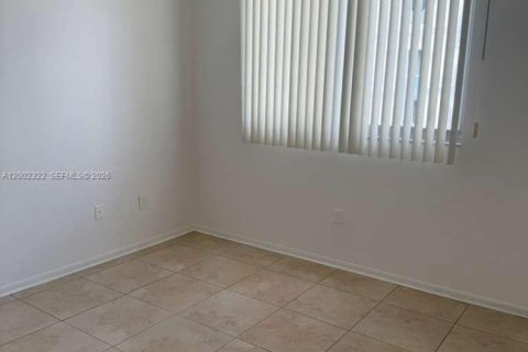 Снять в аренду кондоминиум в Майами, Флорида 2 спальни, 80.64м2, № 2067724 - фото 11