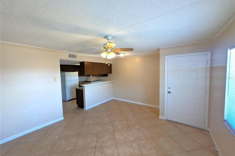 Appartement à louer à Tampa, Floride: 1 chambre, 53.51 m2 № 2424393 - photo 3