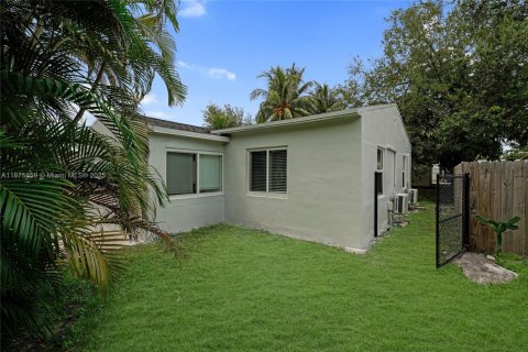 Casa en venta en Hollywood, Florida, 2 dormitorios, 80.08 m2 № 1926897 - foto 15