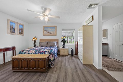 Casa en venta en Port St. Lucie, Florida, 3 dormitorios, 171.22 m2 № 2385142 - foto 19