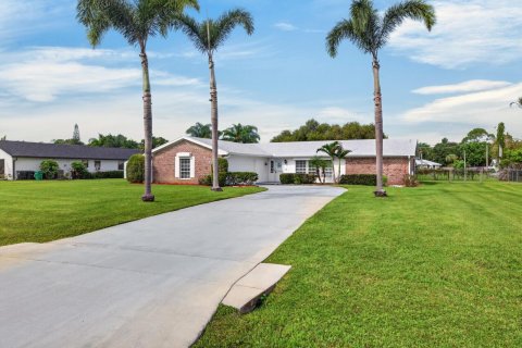 Casa en Port St. Lucie, Florida 3 dormitorios, 171.22 m2 № 2385142
