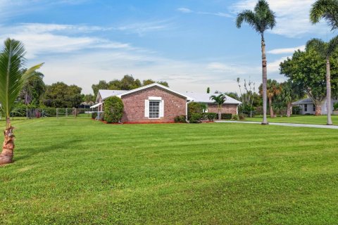 Casa en venta en Port St. Lucie, Florida, 3 dormitorios, 171.22 m2 № 2385142 - foto 3