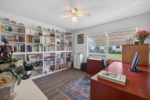 Casa en venta en Port St. Lucie, Florida, 3 dormitorios, 171.22 m2 № 2385142 - foto 23