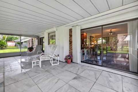 Casa en venta en Port St. Lucie, Florida, 3 dormitorios, 171.22 m2 № 2385142 - foto 29