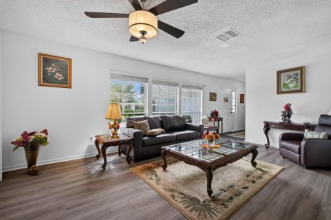 Casa en venta en Port St. Lucie, Florida, 3 dormitorios, 171.22 m2 № 2385142 - foto 5