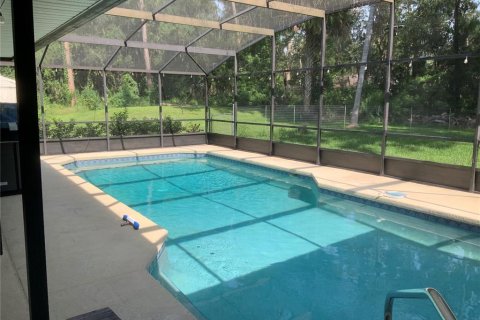 House in Eustis, Florida 3 bedrooms, 212 sq.m. № 1909780 - photo 11