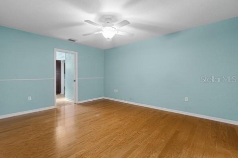 Casa en venta en Eustis, Florida, 3 dormitorios, 212 m2 № 1909780 - foto 24