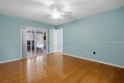 Casa en venta en Eustis, Florida, 3 dormitorios, 212 m2 № 1909780 - foto 25
