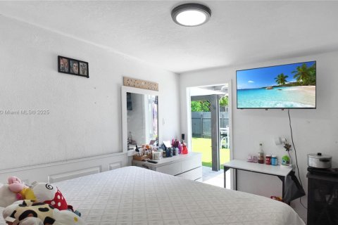 House in Miami Gardens, Florida 6 bedrooms, 183.95 sq.m. № 1794260 - photo 27
