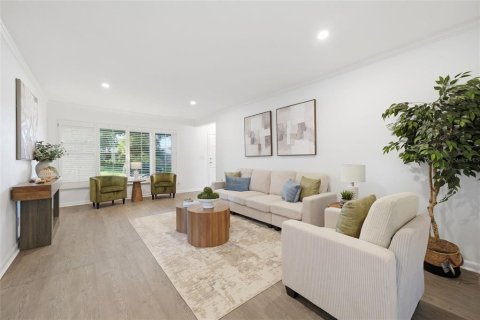 Casa en venta en Clearwater, Florida, 4 dormitorios, 227.98 m2 № 2383638 - foto 7